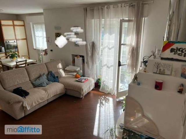 Appartamento in affitto a Marche, Macerata
