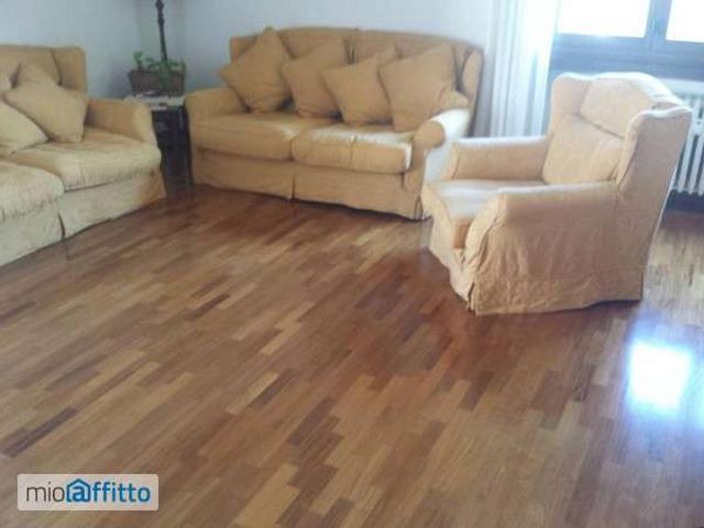Appartamento in affitto a Santo Stefano, Bologna