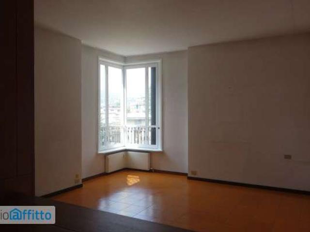 Appartamento in affitto a Sant'Agostino, Como