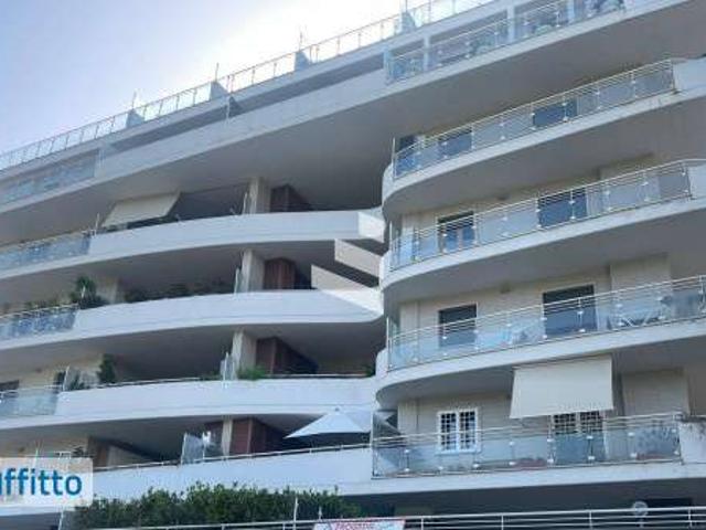 Appartamento in affitto a Mostacciano, Roma Capitale