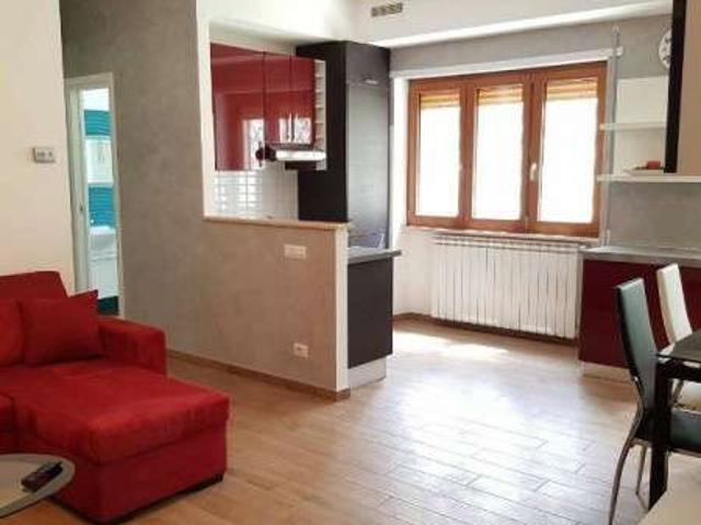 Appartamento in affitto a Mostacciano, Roma Capitale