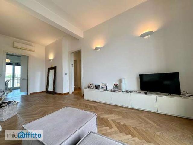 Appartamento in affitto a Municipio 8 di Milano, Milano