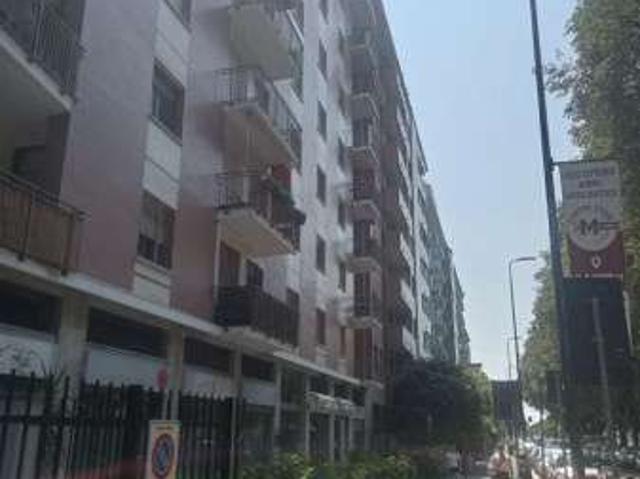 Appartamento in affitto a Municipio 8 di Milano, Milano