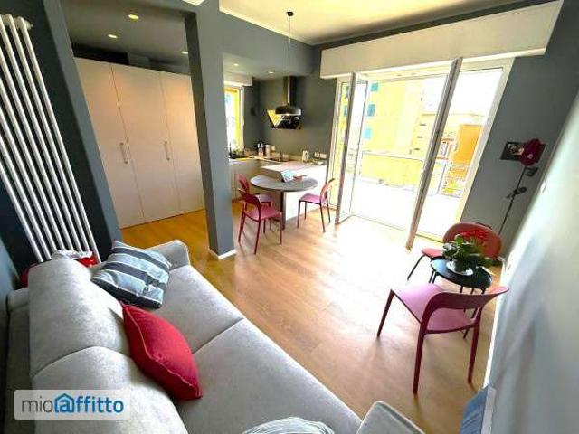 Appartamento in affitto a Levante, Serra Riccò