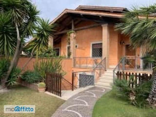 Appartamento in affitto a Municipio Roma X, Roma Capitale
