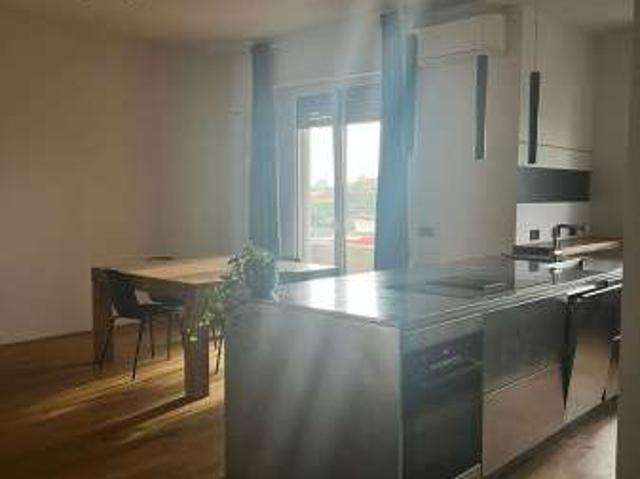 Appartamento in affitto a Quartiere 4, Firenze