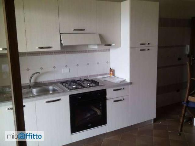 Appartamento in affitto a Sperone, Messina