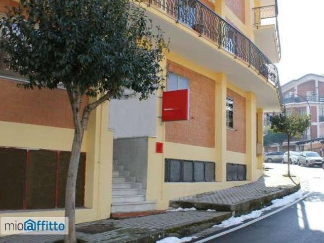 Appartamento in affitto a Montemarano, Campania
