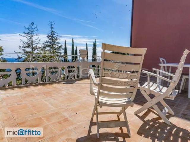 Appartamento in affitto a Ponente, Serra Riccò