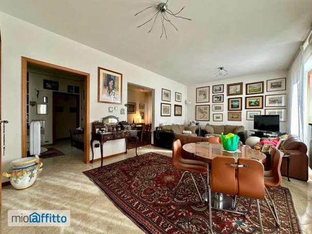 Appartamento in affitto a Quadrante Europa - Stazione, Prato