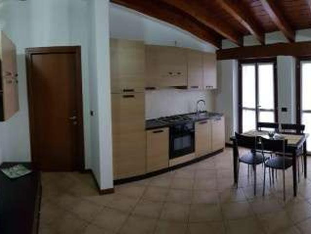 Appartamento in affitto a Rozzano, Lombardia