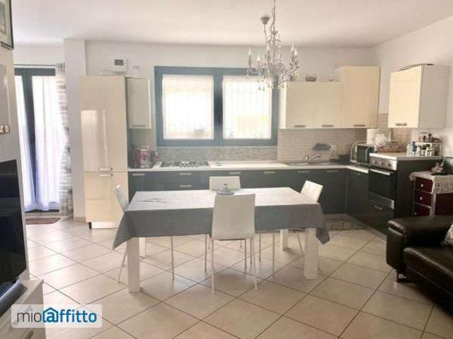 Appartamento in affitto a Città Sant'angelo, Abruzzo