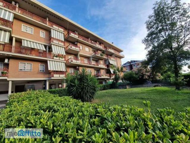 Appartamento in affitto a Ponte Linari, Roma Capitale