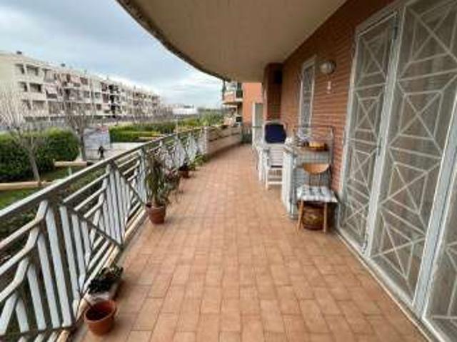 Appartamento in affitto a Mostacciano, Roma Capitale