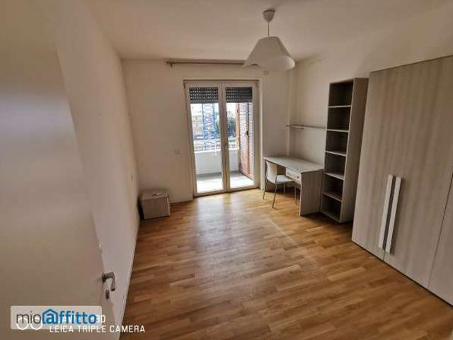 Appartamento in affitto a Municipio Roma IX, Roma Capitale