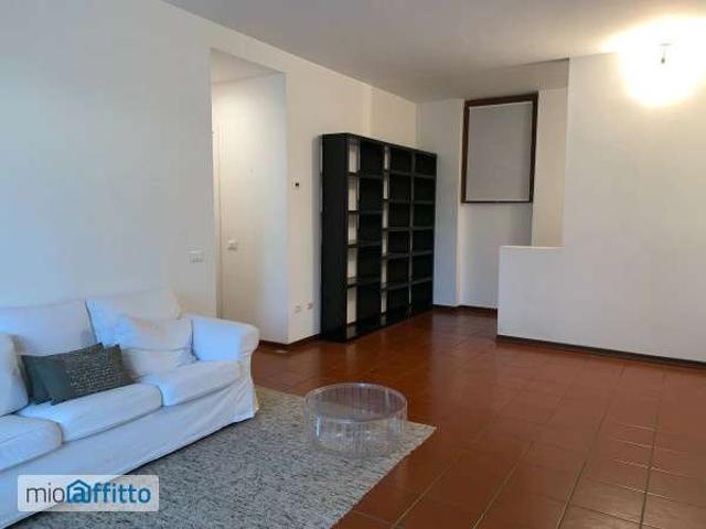 Appartamento in affitto a Velate, Varese