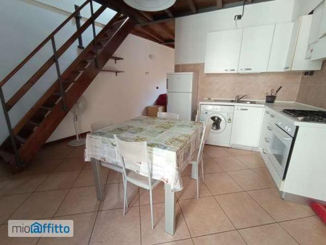 Appartamento in affitto a Centro Ovest, Serra Riccò