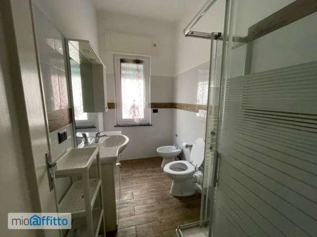 Appartamento in affitto a Centro Ovest, Serra Riccò