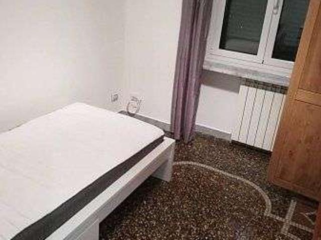 Appartamento in affitto a Medio Ponente, Serra Riccò