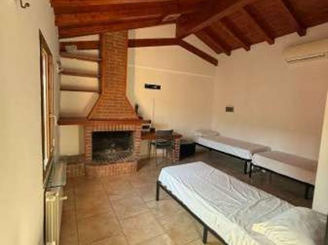 Appartamento in affitto a Medio Ponente, Serra Riccò