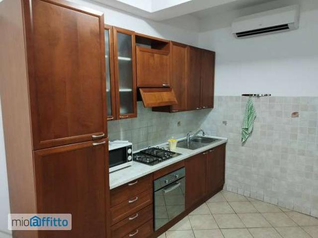 Appartamento in affitto a Marina di sotto, Marche