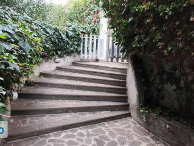 Appartamento in affitto a Mostacciano, Roma Capitale