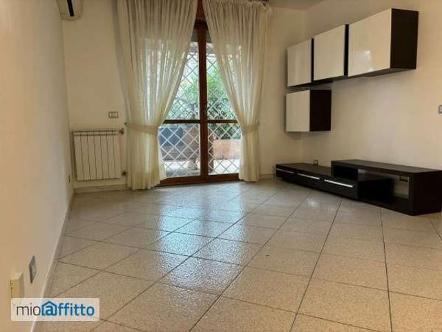 Appartamento in affitto a Mostacciano, Roma Capitale