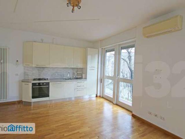 Appartamento in affitto a Municipio 8 di Milano, Milano