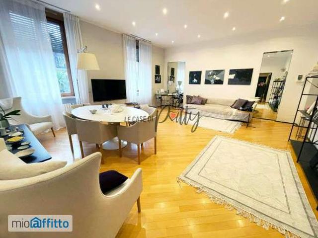 Appartamento in affitto a Municipio 1, Milano