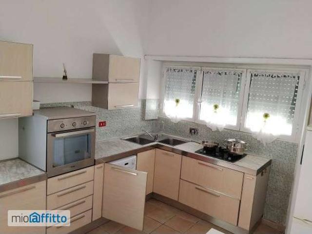 Appartamento in affitto a Municipio Roma XV, Roma Capitale