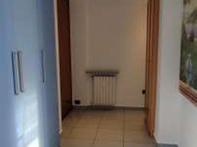 Appartamento in affitto a Municipio 4, Milano