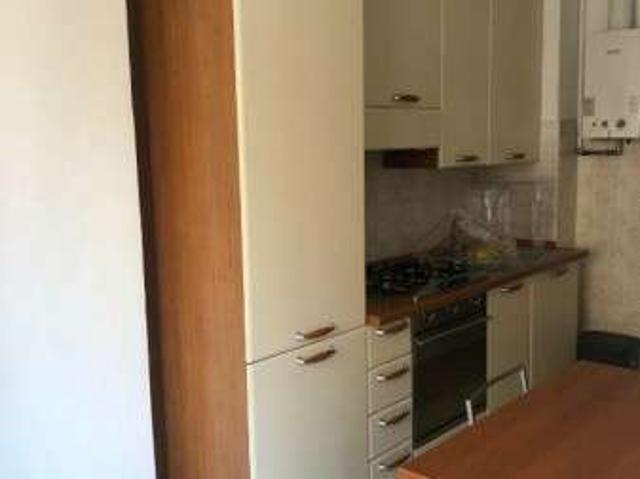 Appartamento in affitto a Municipio 4, Milano