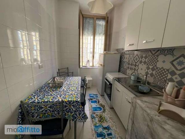 Appartamento in affitto a Municipalità 10, Campania