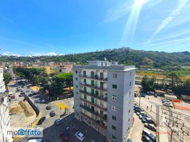 Appartamento in affitto a Municipalità 10, Campania