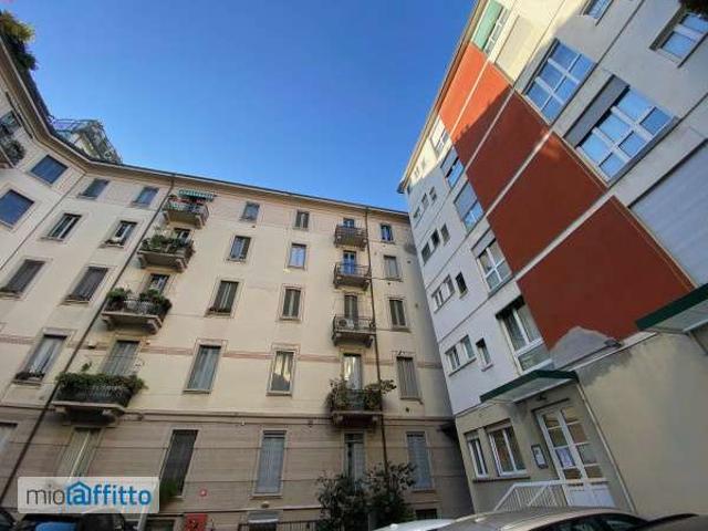Appartamento in affitto a Municipio 9, Milano