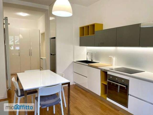 Appartamento in affitto a Municipio 2, Milano