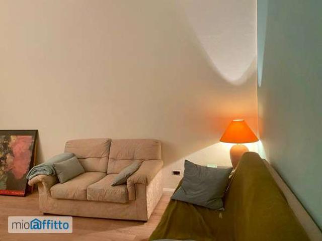 Appartamento in affitto a Municipio 9, Milano