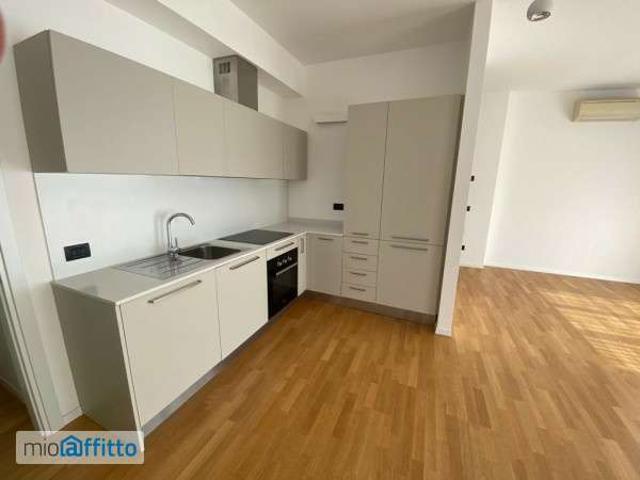 Appartamento in affitto a Municipio 2, Milano
