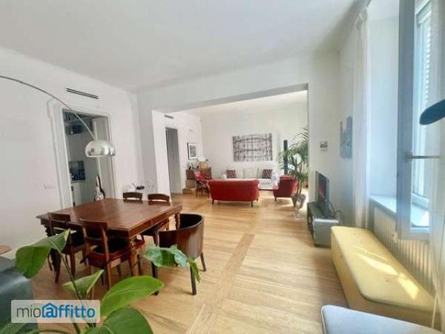Appartamento in affitto a Municipio 1, Milano