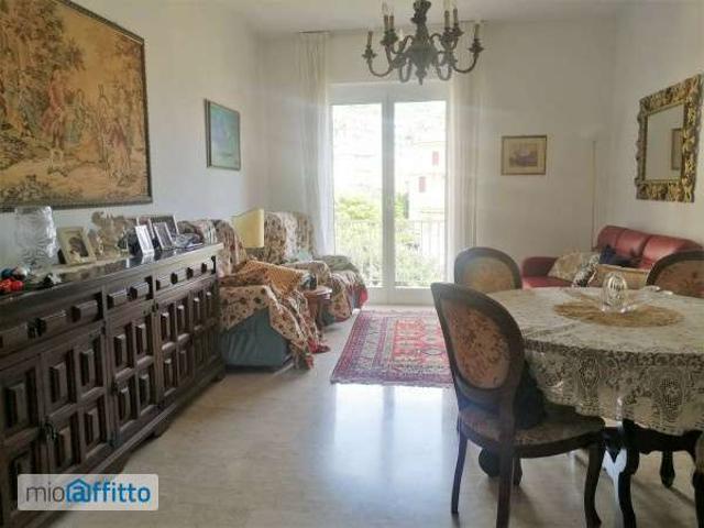 Appartamento in affitto a Levante, Serra Riccò