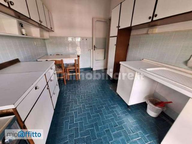 Appartamento in affitto a Levante, Serra Riccò