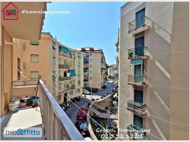 Appartamento in affitto a Medio Levante, Serra Riccò