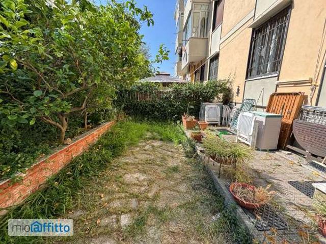 Appartamento in affitto a Medio Levante, Serra Riccò