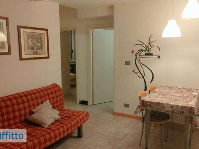Appartamento in affitto a Centro Est, Serra Riccò