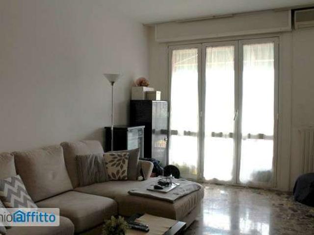 Appartamento in affitto a Viale Monza, Milano