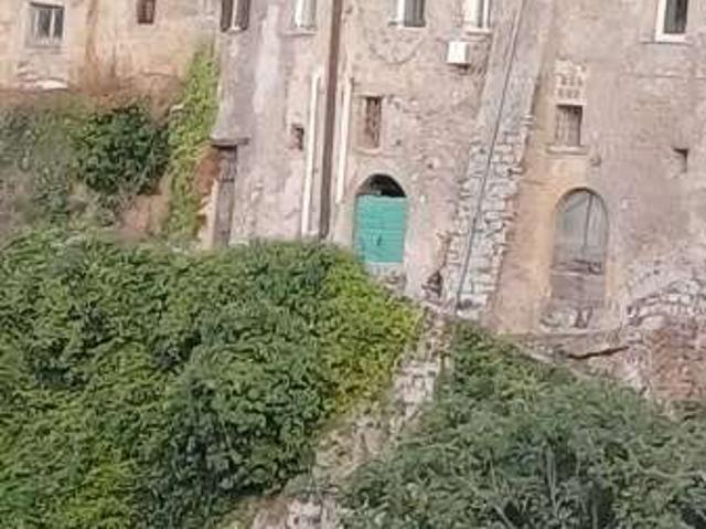 Appartamento in affitto a Grotte Di Castro, Lazio