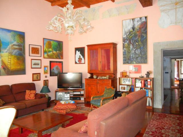 Appartamento in affitto a Palazzo Del Pero, Toscana