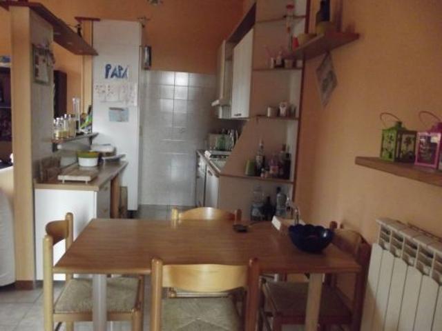 Appartamento in vendita a Vanzago, Milano