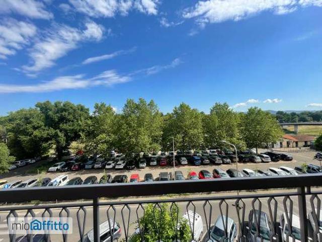 Appartamento in affitto a Quartiere 4, Firenze