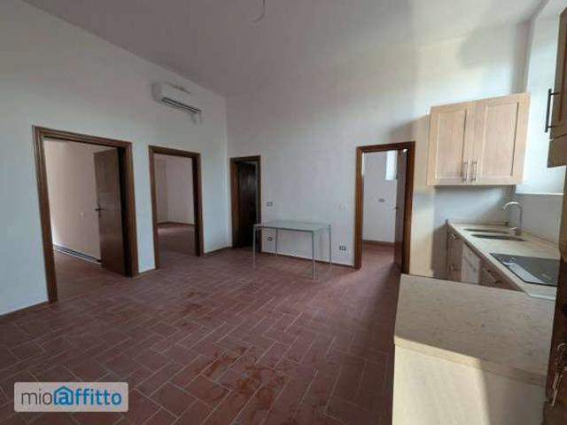 Appartamento in affitto a Quartiere 4, Firenze